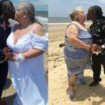 Le chanteur sierra léonais blazer s’est marié avec une veille femme blanche  de 69 ans